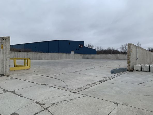 2150 Production Road, Kendallville, IN 46755